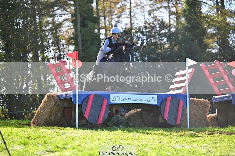 241026-130135-13454 - 452-Eleanor.Blewitt-CARRY.ON.PRINCESS