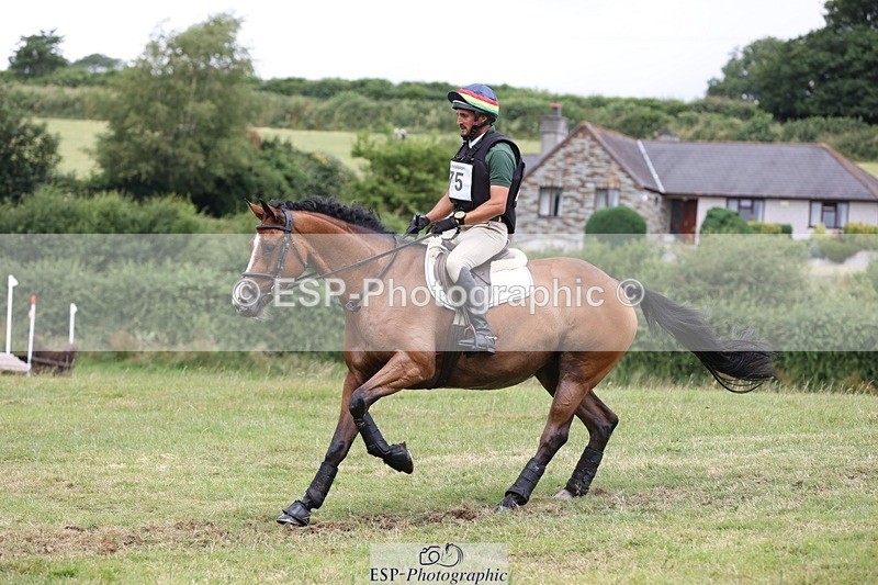 230625-115950-03959 - XC 90cm 12.00 to 13.00