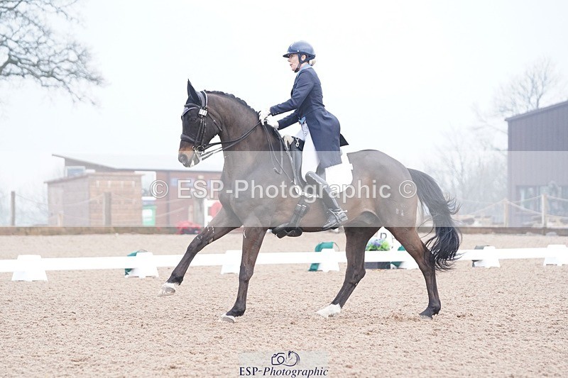 250404-081602-03732 - 018-Louise.Davison-Quamperfect