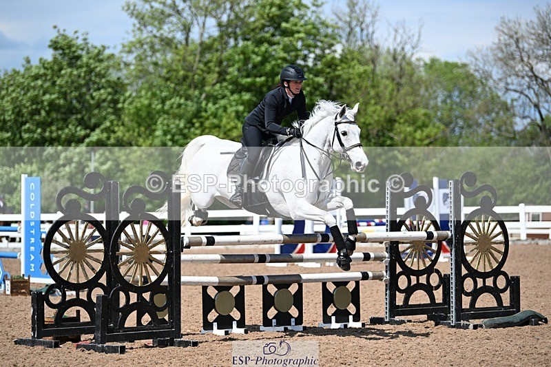 260507-132711-03516 - Cls 9 1.05m Amateur Qualifier