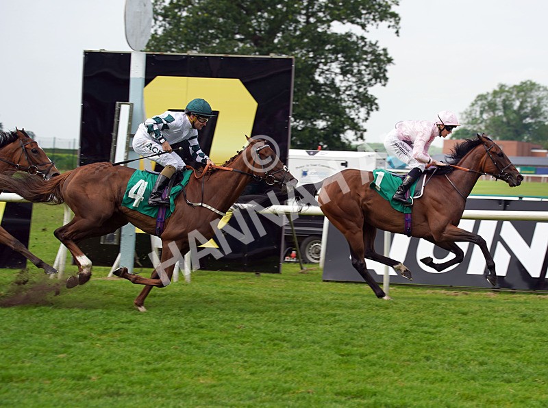 160626-Race 1-Counter Intuitive-6 - Race 1 14.15pm British EBF Fillies' Novice Stakes