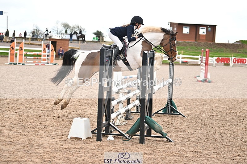 240310A-111124-02258 - Cls 4 Pony Discovery and 90cm Open