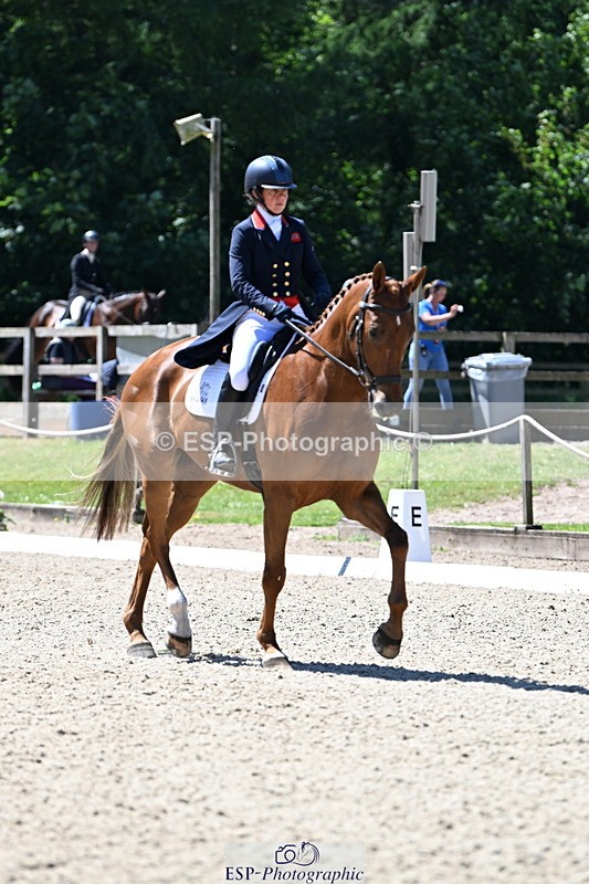250522A-122214-03711 - C-202-Kitty.King-MBF.REDHOUSE.EVOQUE