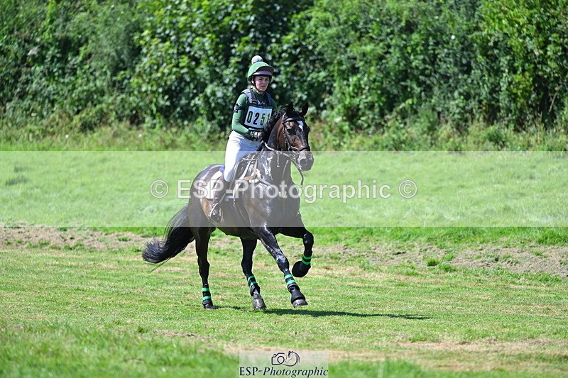 240811A-140431-04745 - 251