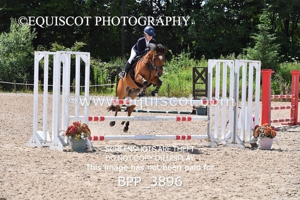 BPP_3896 - CLASS 8 SAT Springboard 128cm/ 138cm Restricted Handicap