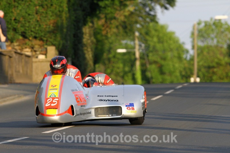 TT148619 - Tuesday Practice - Sidecars