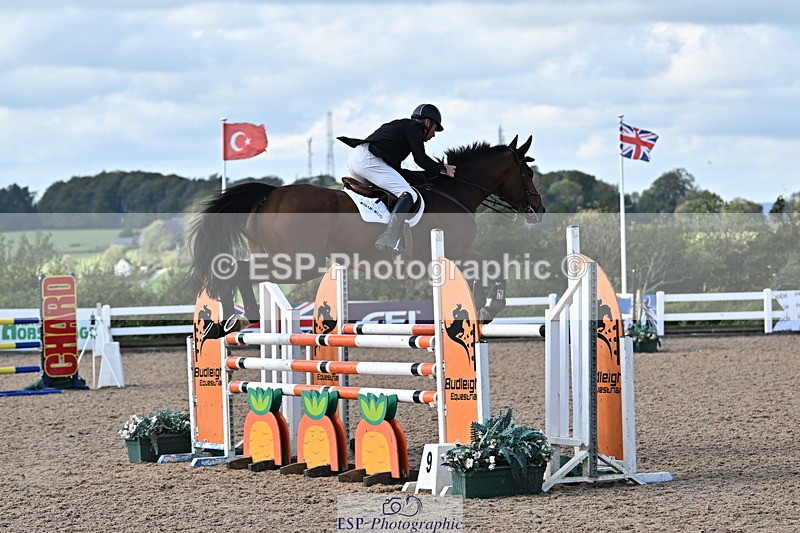 241005A-133740-04054 - SAT Cls 19 1.10m Amateur Quali