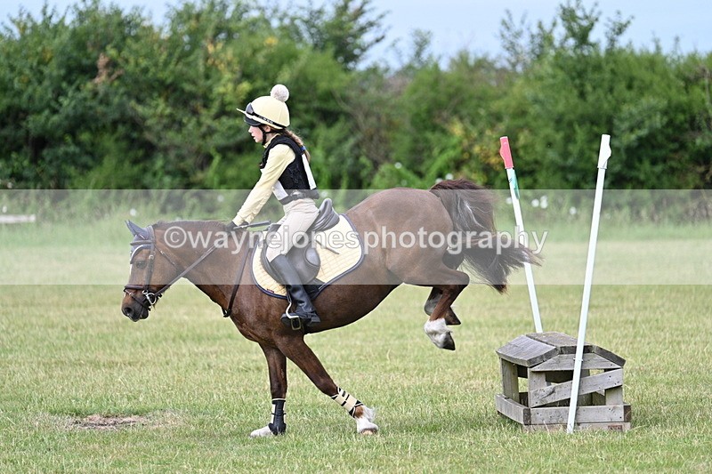 WJ7_4903 - 60cm XC Time 09:58 to 10:16