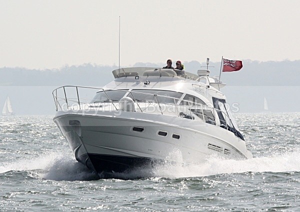090405  ZENZERO IMG_0800 - Flybridge Cruisers