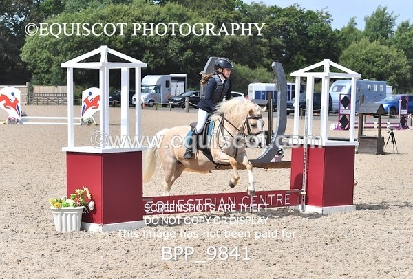 BPP_9841 - CLASS 3 Derby Show Jumping 40CM