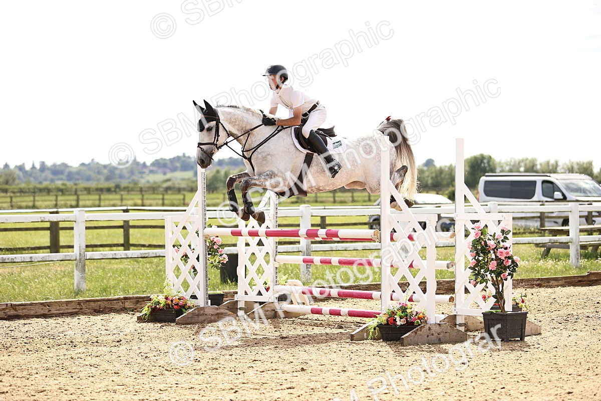 SBM_005063 - Class 12 - 1.15m Open (Members Cup)