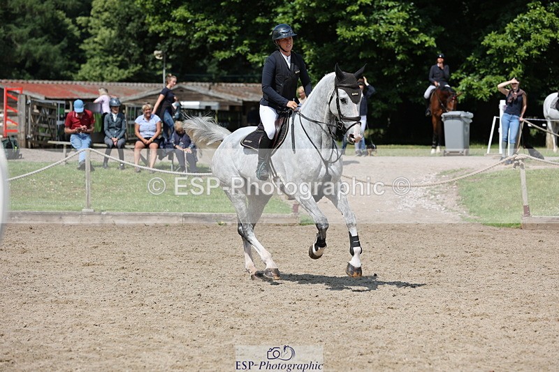 250614A-104948-05802 - Cls 26 British Novice and 90cm Open