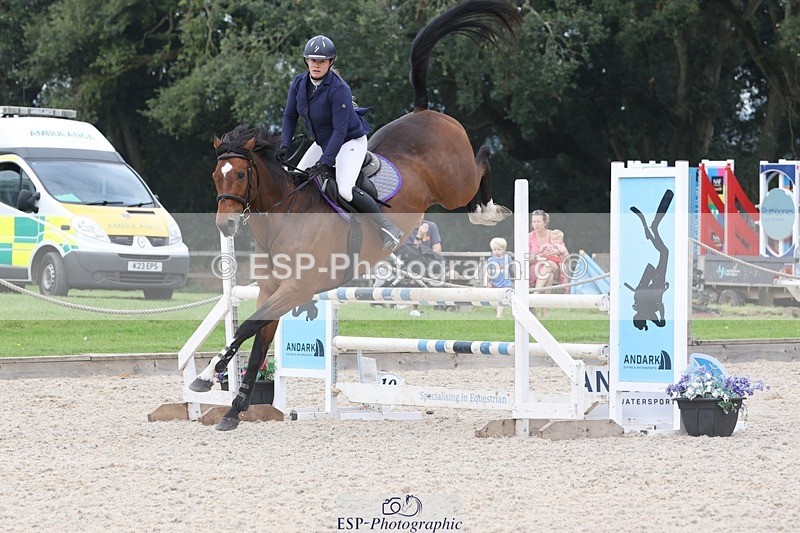 230908-161343-02831 - Cls 8 Snr 1.05m Open