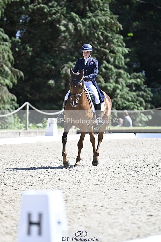 250522A-150224-03748 - D-402-Isabelle.Cook-CYMOON.F.Z