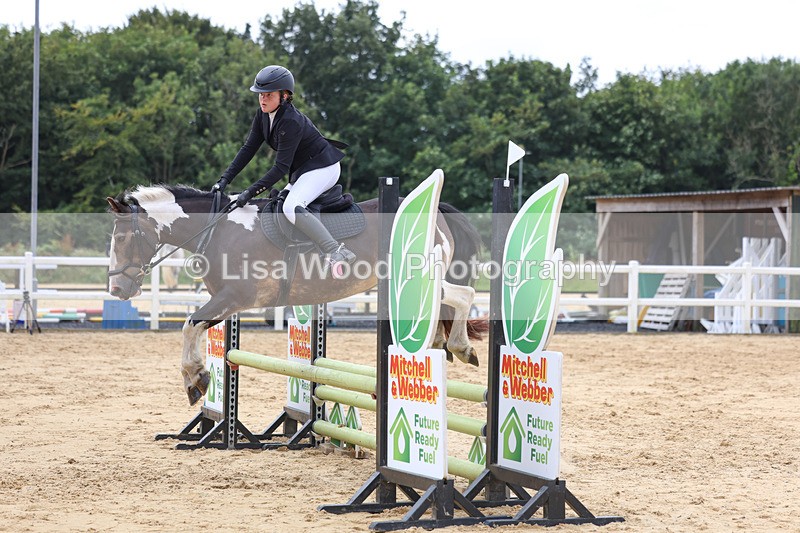 3E7A3108 - Class 6: 70cm Junior