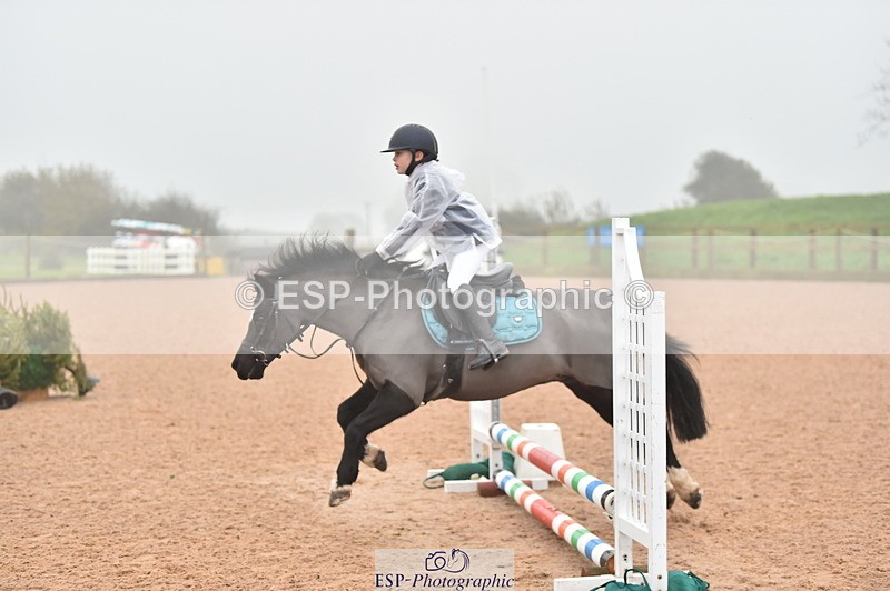 231118A-090716-00726 - Cls 16+17 Club and Schools 60cm