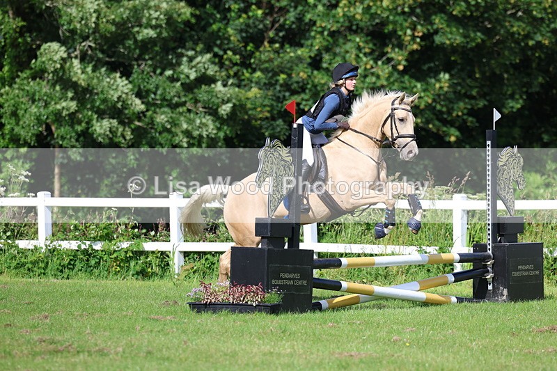 3E7A2161 - Class 1: Junior 60cm