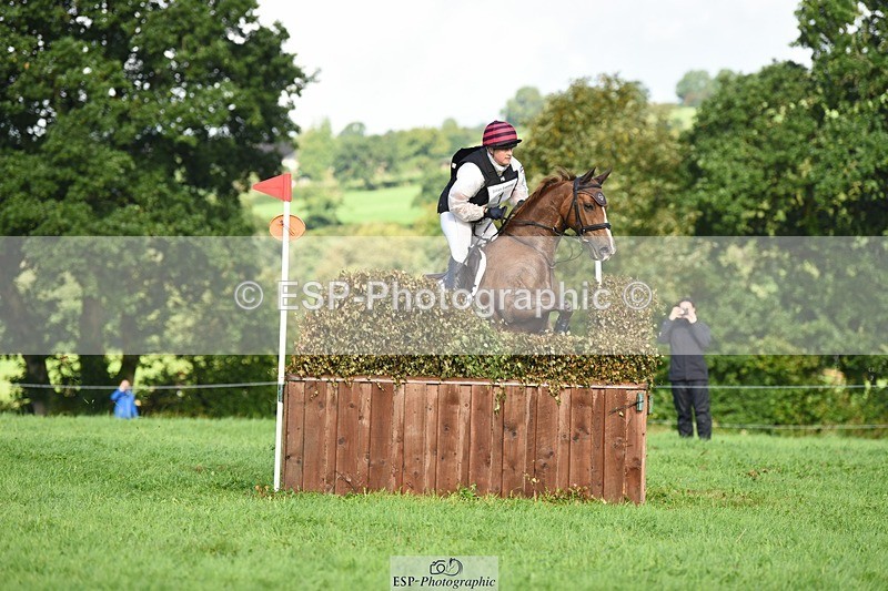 230820X-095034-1030 - BE90 XC 09.40 to Rider 151 at 11.44