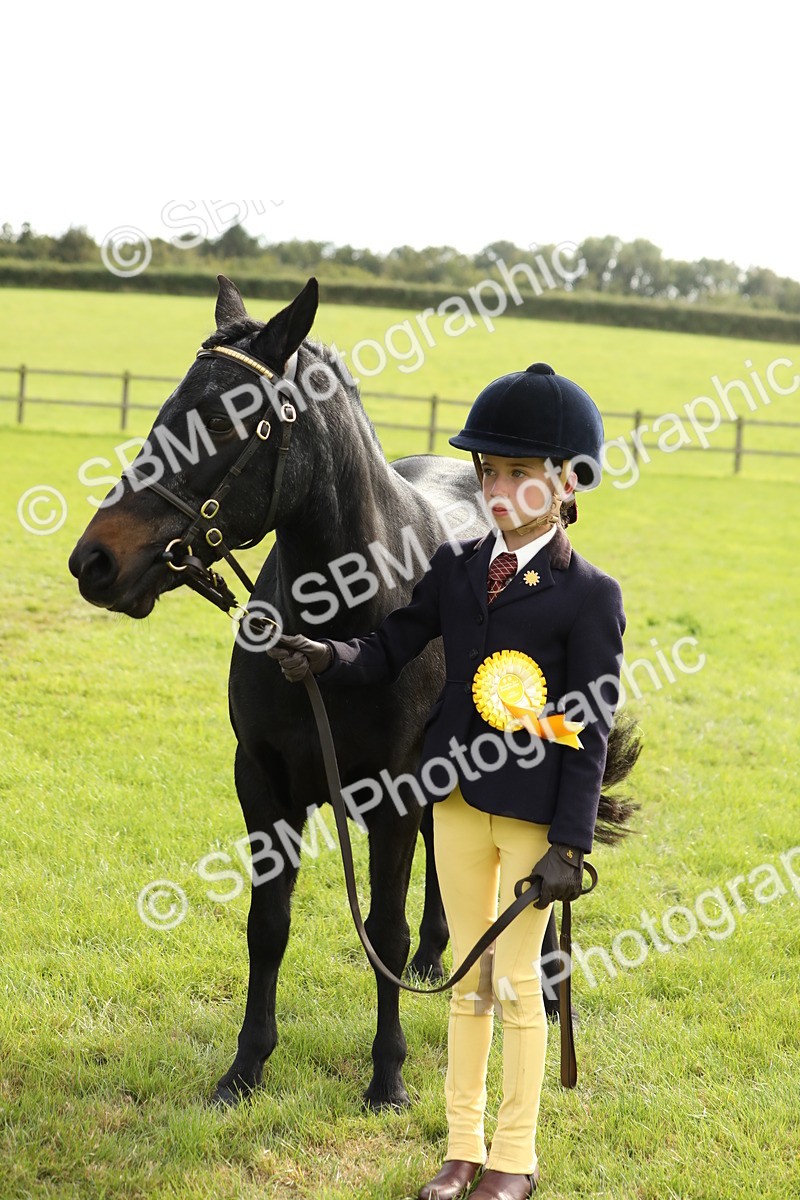 SBM_68773 - S40 - Junior Handler 9-12 Years