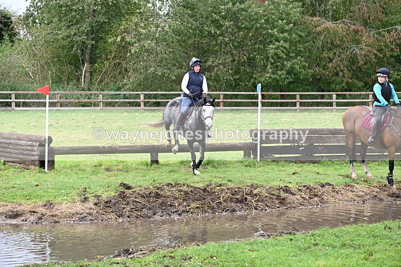 WJ6_5606 - Time at Photographer 12:31 to 12:40