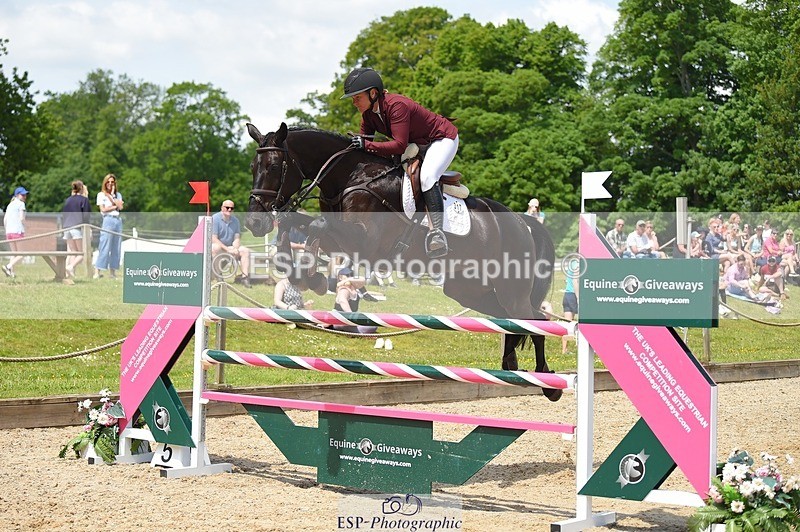 230528-125340-15890 - 317-FERNHILL_KANKAN-Jonelle_Price-SUNTrotUp+SJ