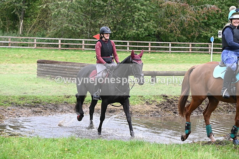 WJ6_6439 - Time at Photographer 12:41 to 13:05