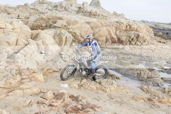 TR 010309-76 - 2 Day 01/03/09 (Sun)