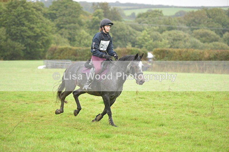 RAY_9875 - Class 2: 70cm: Corner