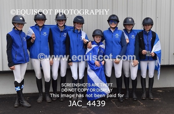 JAC_4439 - SAT TEAM PARADE
