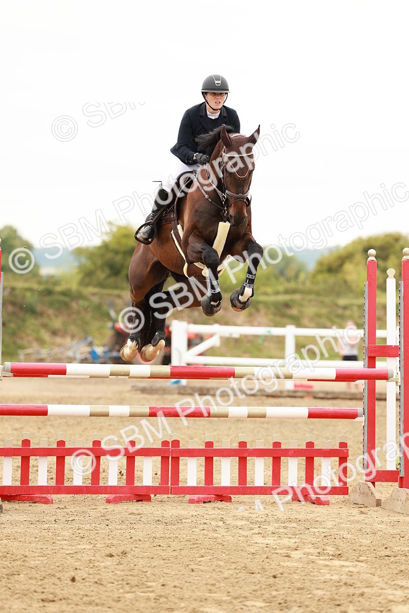 SBM_016596 - Class 20 - Senior Newcomers - 1.10m