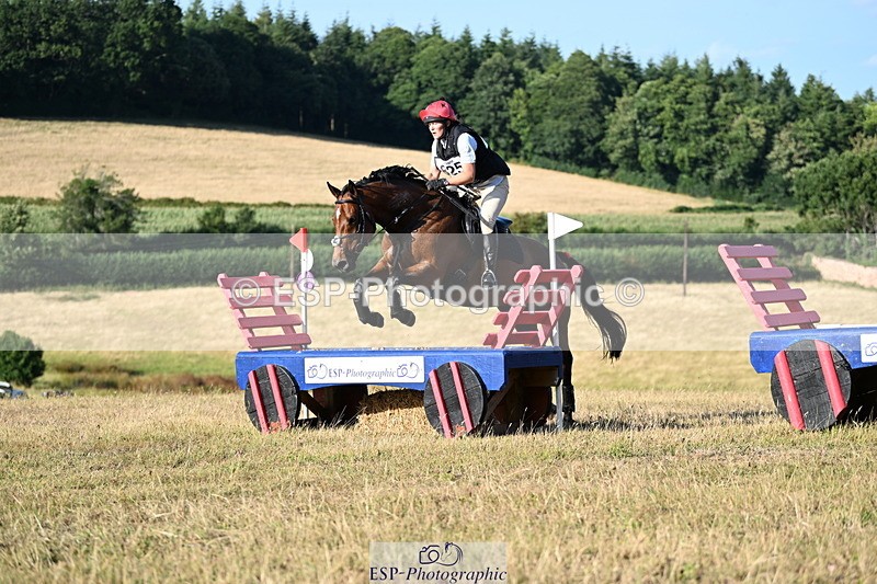 250803A-182053-18671 - R-825-Helen.Buckland-LIVERMORES.MIDNIGHT.DIAMOND