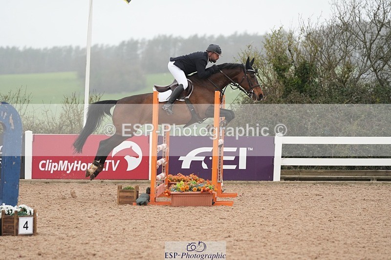 260315-133114-06325 - Cls 36 1.05m Amateur Quali