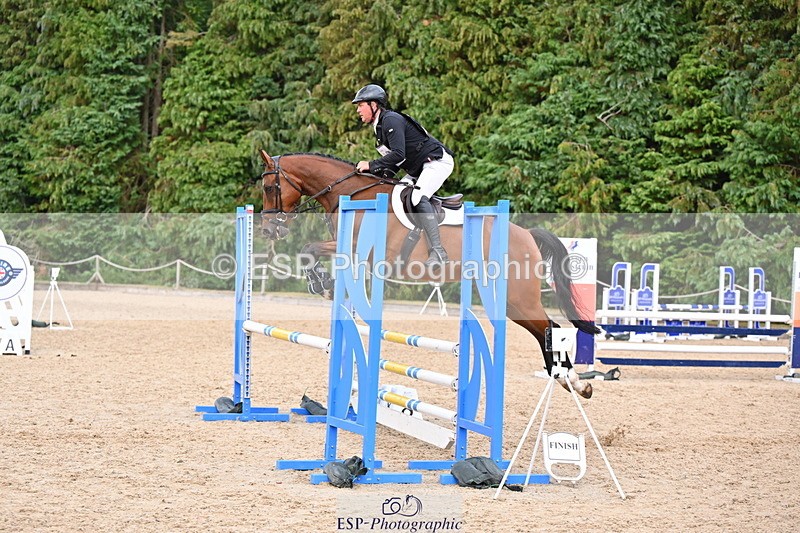 250802A-151258-06203 - E-220-Tim.Cheffings-LEOPOLD.BLOOM.M2S