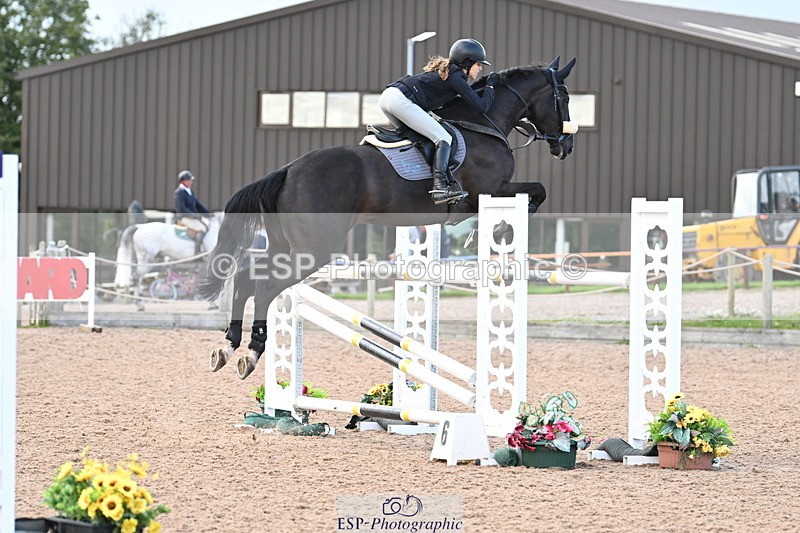 240912A-154753-02369 - Cls 6 National 1.40m Open