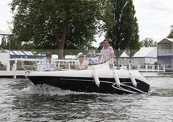 090703 SEAMA 480 IMG_7016 - HENLEY REGATTA FRIDAY 3rd JULY 2009