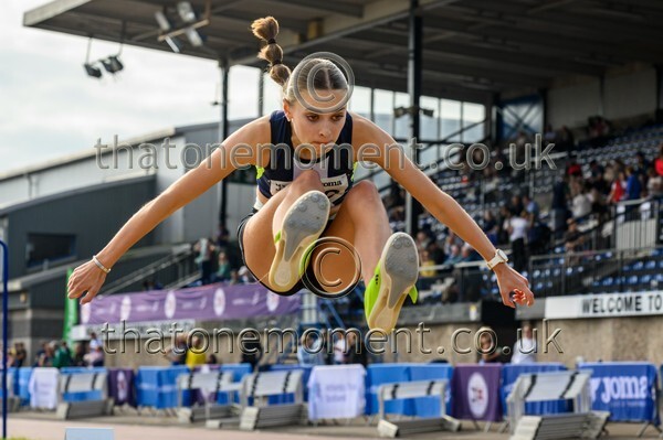 Sen25SUN-915065 - Field Female Set One