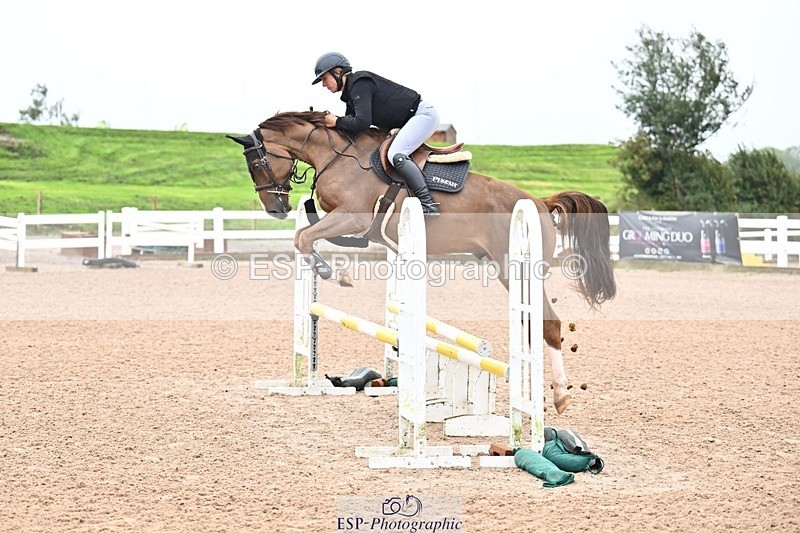 250917-101707-00043 - Clear Round