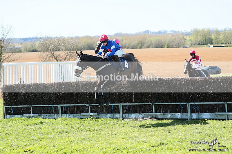 PtP 060426 311 - Paxford Races North Cotswold Easter Mon 06/04/26
