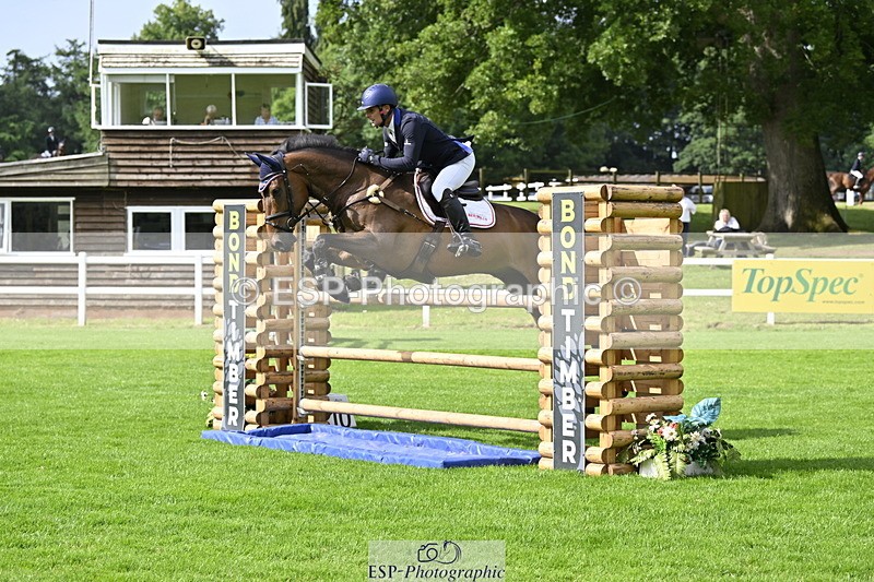 250613A-093430-00028 - Cls 1 Snr Newcomers and 1.10m Open