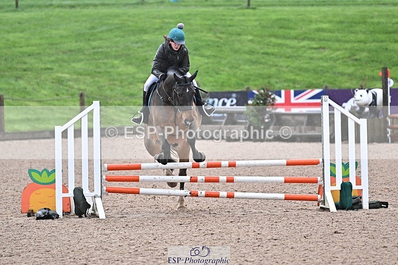 251122-102953-00104 - 70cm