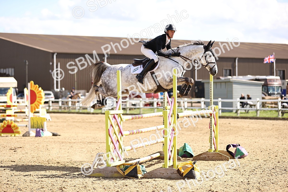 SBM_004635 - Class 18 - Senior 1.15m Open