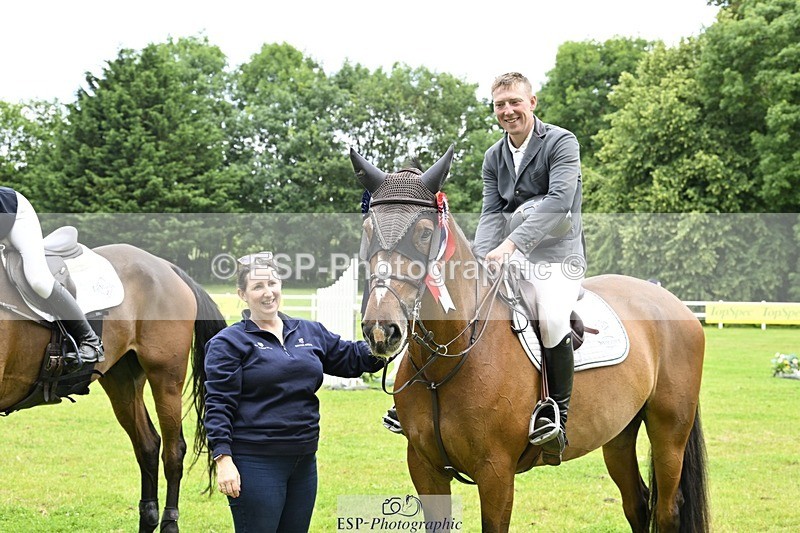 240711-125615-27033 - Cls 117 HOYS Grade C Jump Off and Presentations