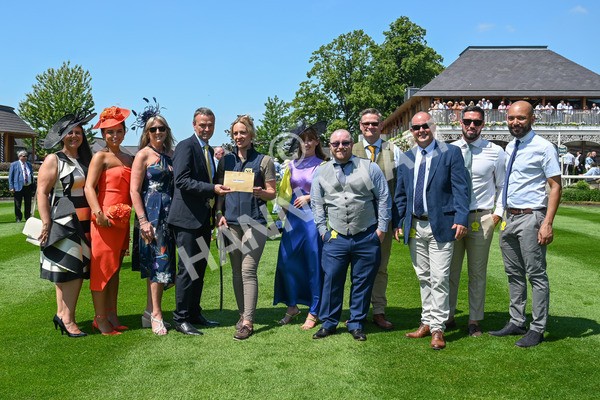 160623-Race 1-Menelaus-1871 - Race 1 1.50pm Andy Thornton Hospitality Furniture Apprentice Handicap