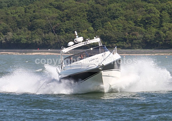 100523 BRAVO IMG_4976 - Motorboats - Open