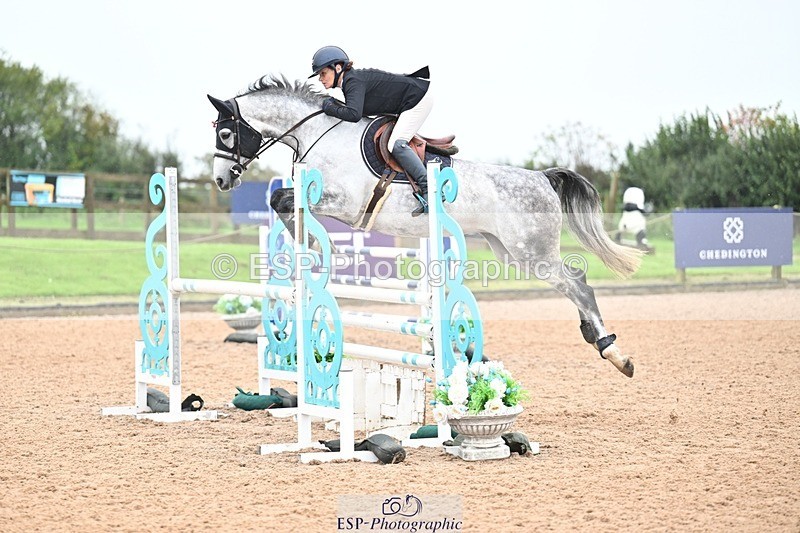 251003-112548-00441 - Cls 2 Newcomers and 1.10m