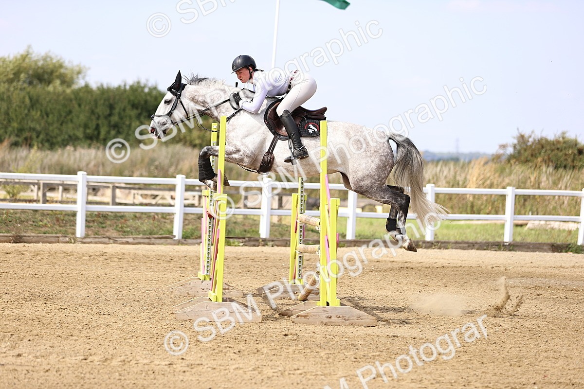 SBM_006616 - Class 12 - Amateur Championship Qualifier 1.05m