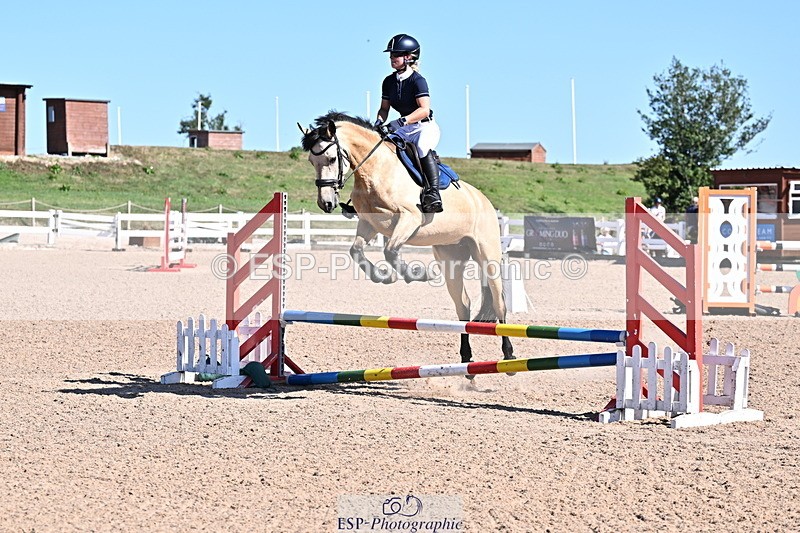 250708A-165031-00110 - 70cm Classes