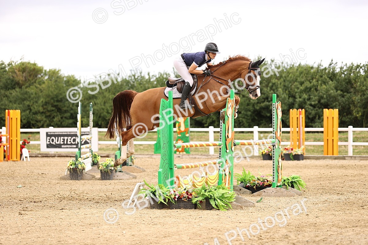 SBM_003221 - Class 21 - Senior Newcomers - 1.10m