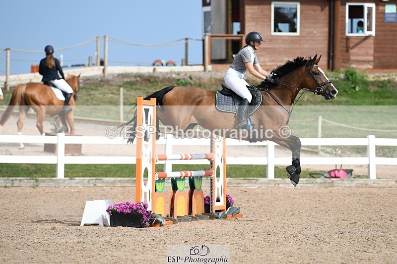 250725-164605-04007 - Cls 10 1.05m Amateur Quali