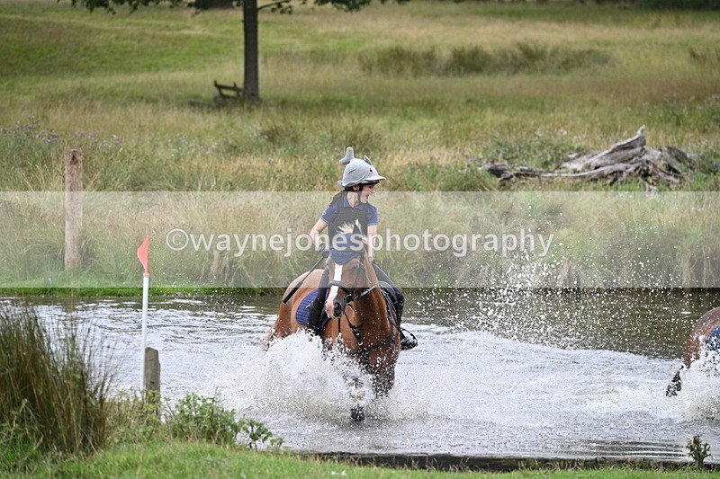 WJ7_2585 - Time at Water 11:37 to 12:13